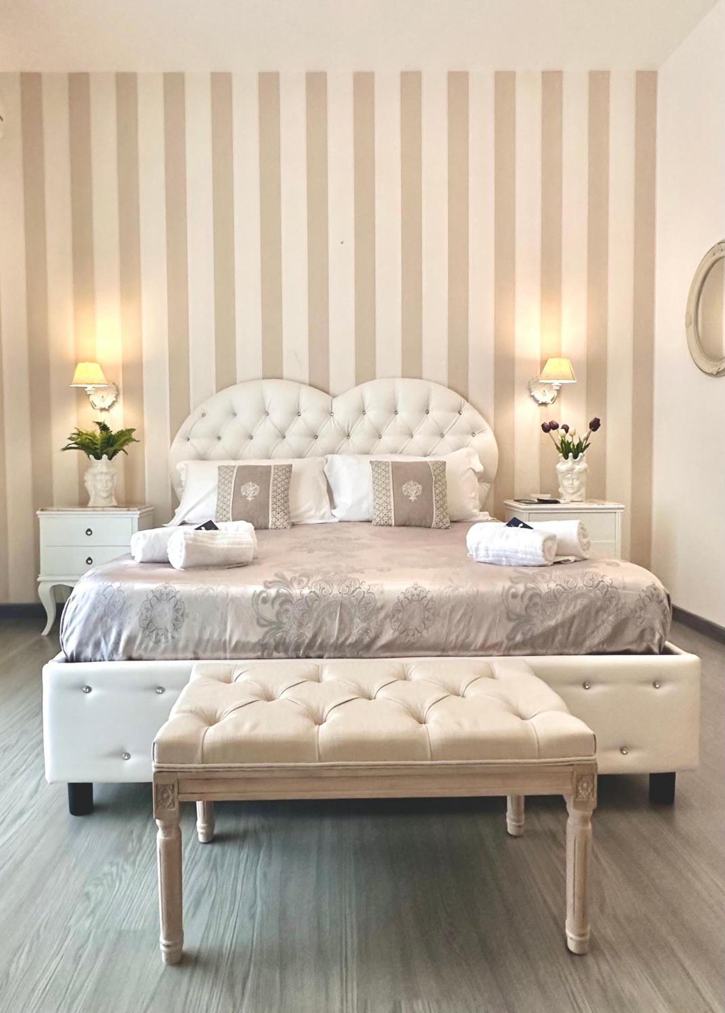 Palazzo Chiatamone Hotel Napoli Eksteriør billede