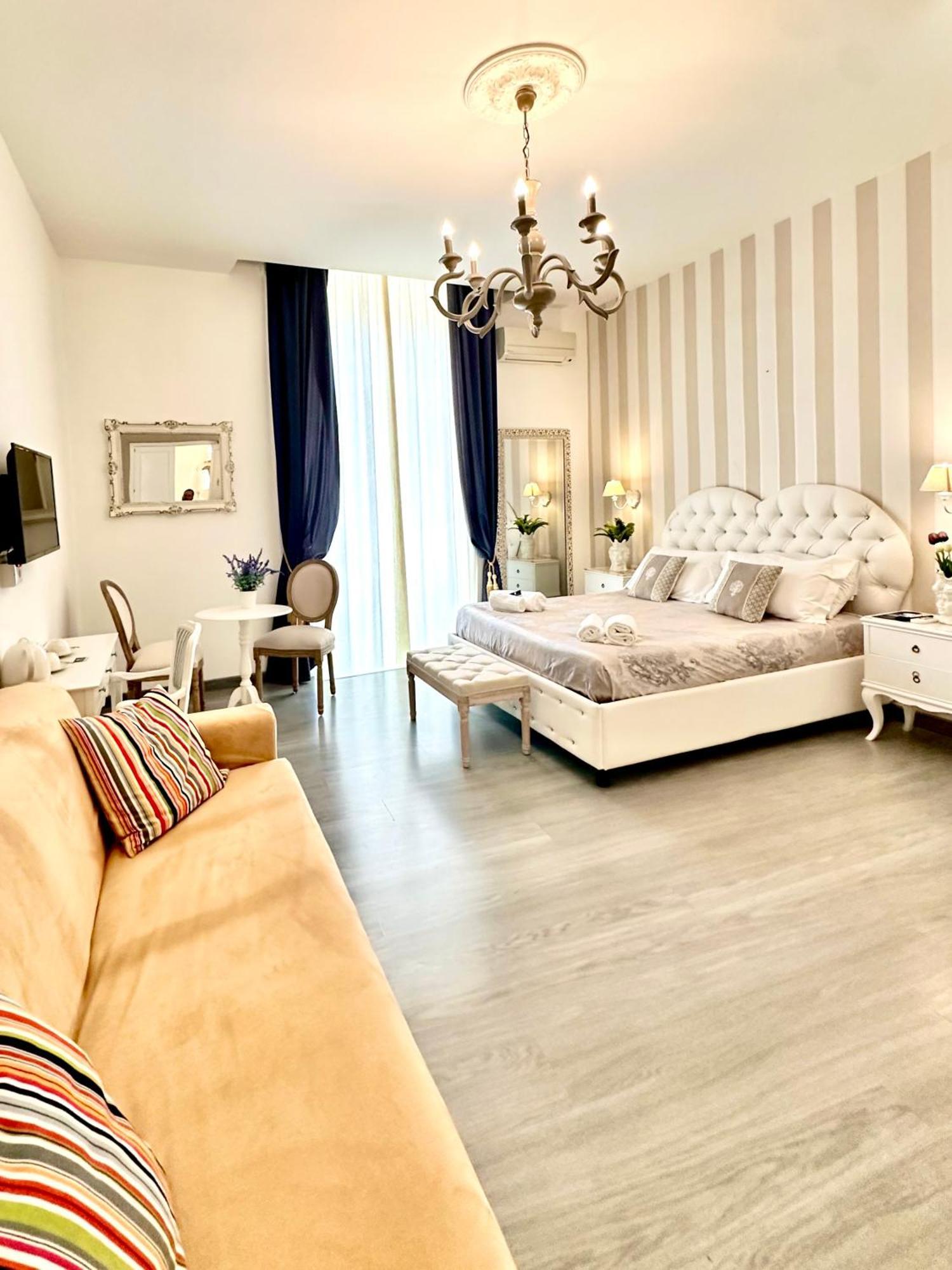Palazzo Chiatamone Hotel Napoli Eksteriør billede