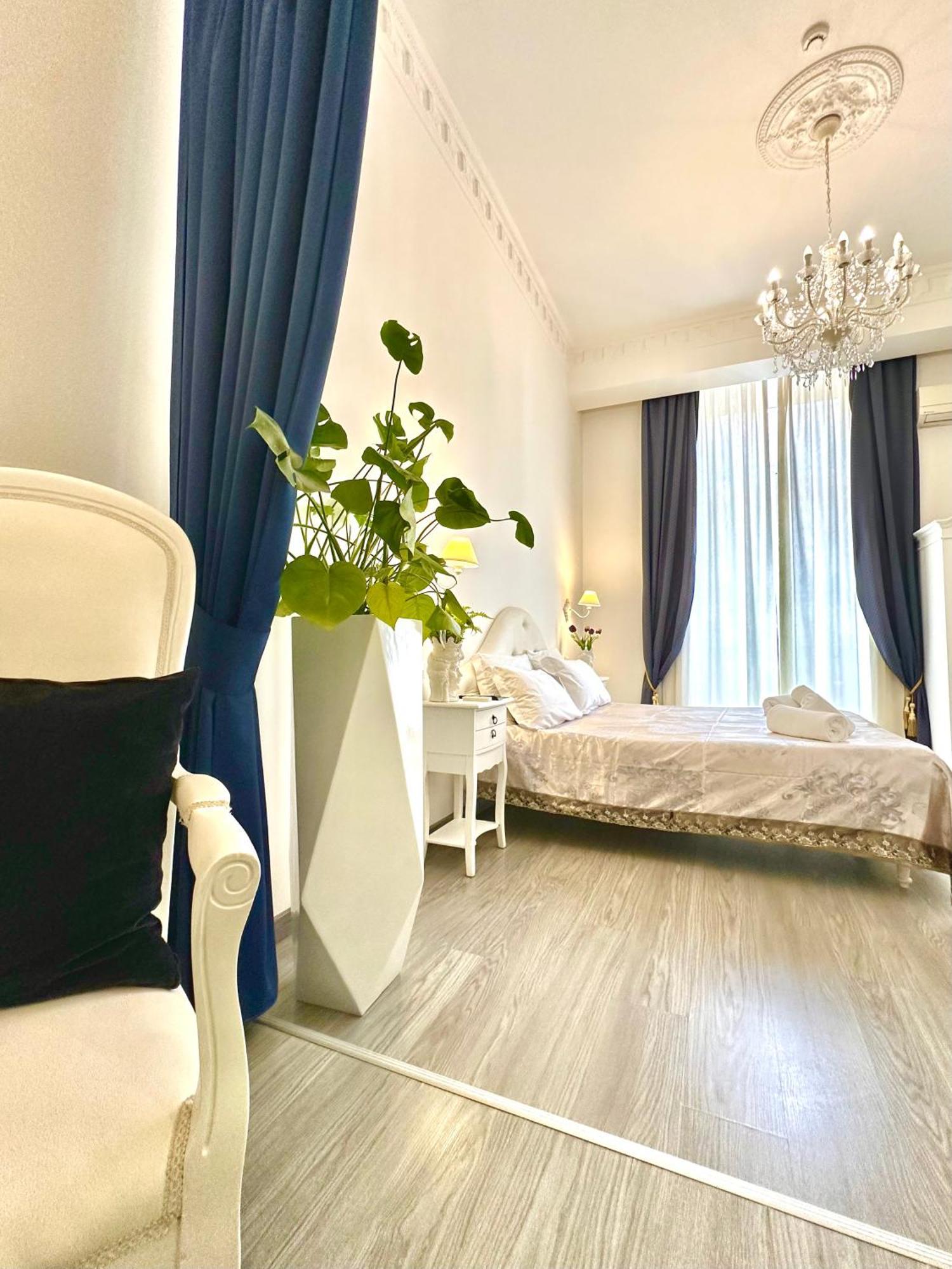Palazzo Chiatamone Hotel Napoli Eksteriør billede