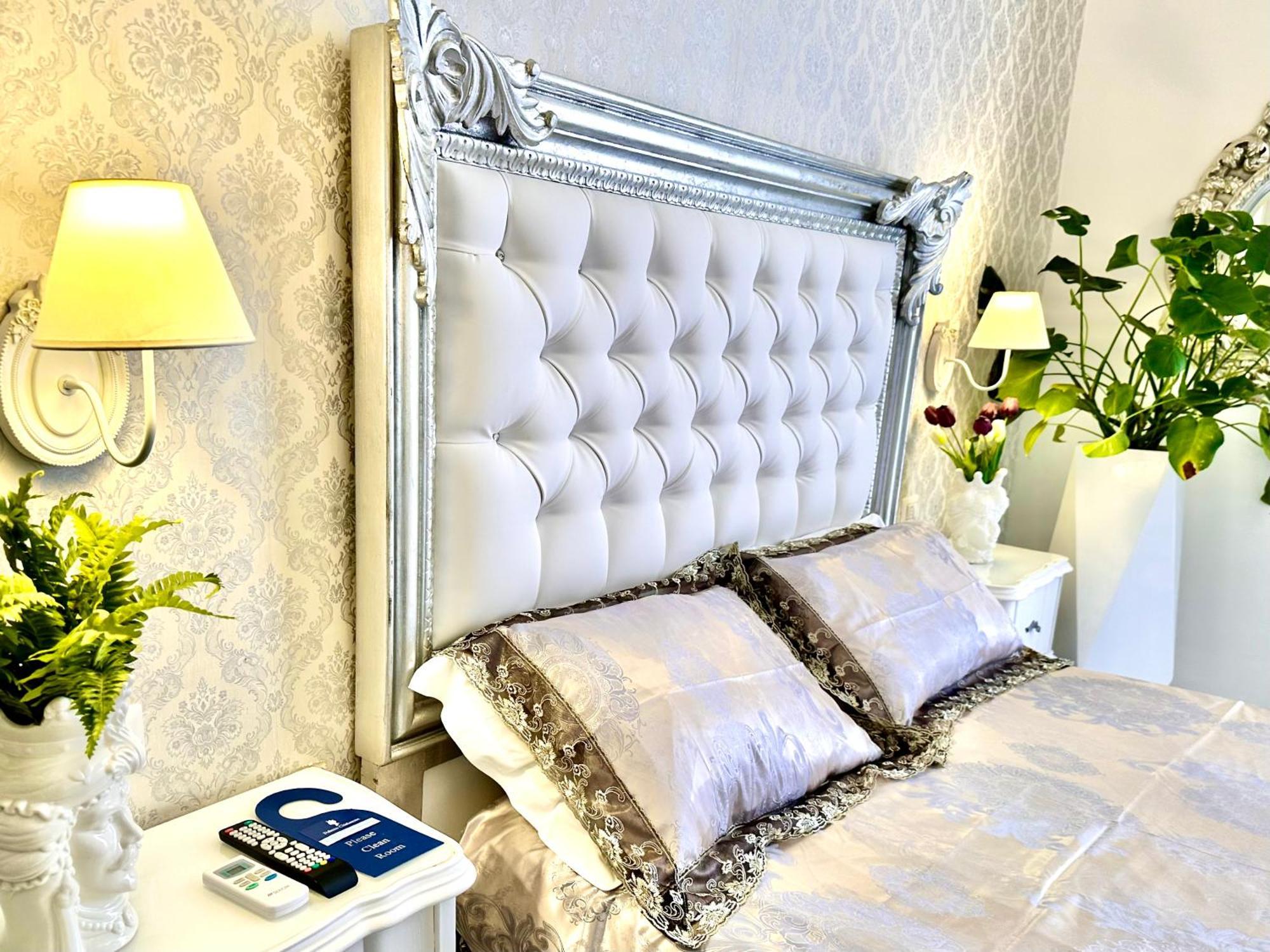 Palazzo Chiatamone Hotel Napoli Eksteriør billede