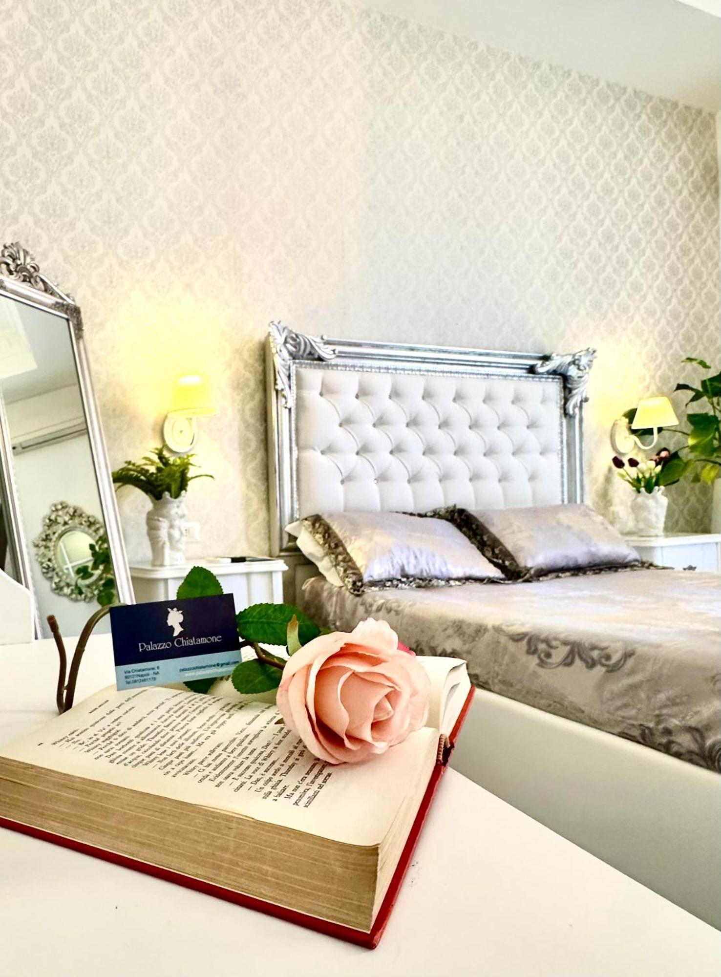 Palazzo Chiatamone Hotel Napoli Eksteriør billede